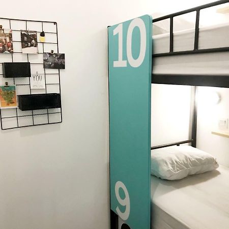 Teduh Hostel Kota Tua Jakarta Exteriör bild