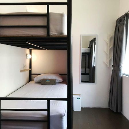 Teduh Hostel Kota Tua Jakarta Exteriör bild